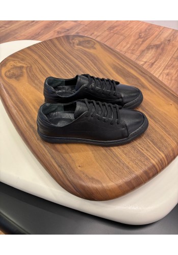 4220 Siyah Dikiş Detaylı Hakiki Deri Erkek Sneakers