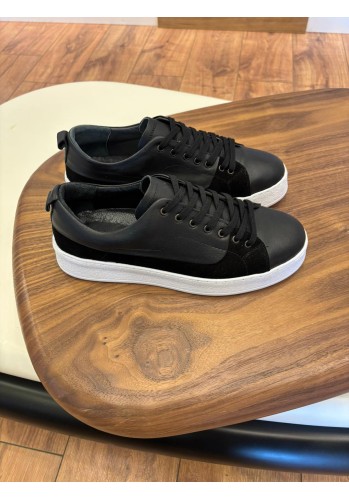 4226 Siyah Süet Detaylı Beyaz Taban Hakiki Deri Erkek Sneakers