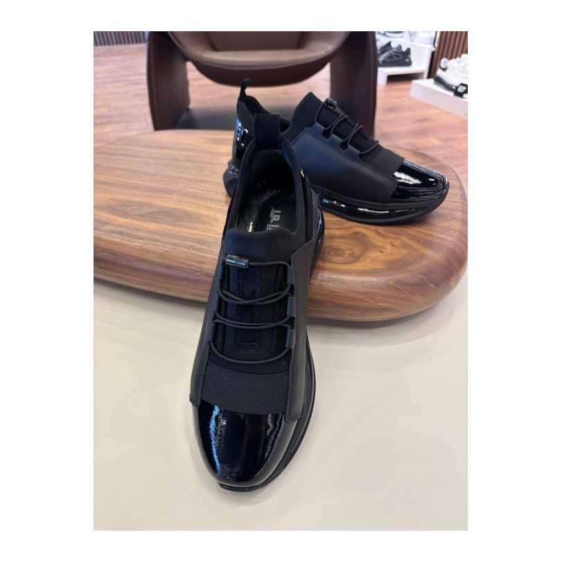 1056 Siyah Rugan Detaylı Hakiki Deri Erkek Sneakers